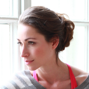 Presenter: Tara Stiles Headshot